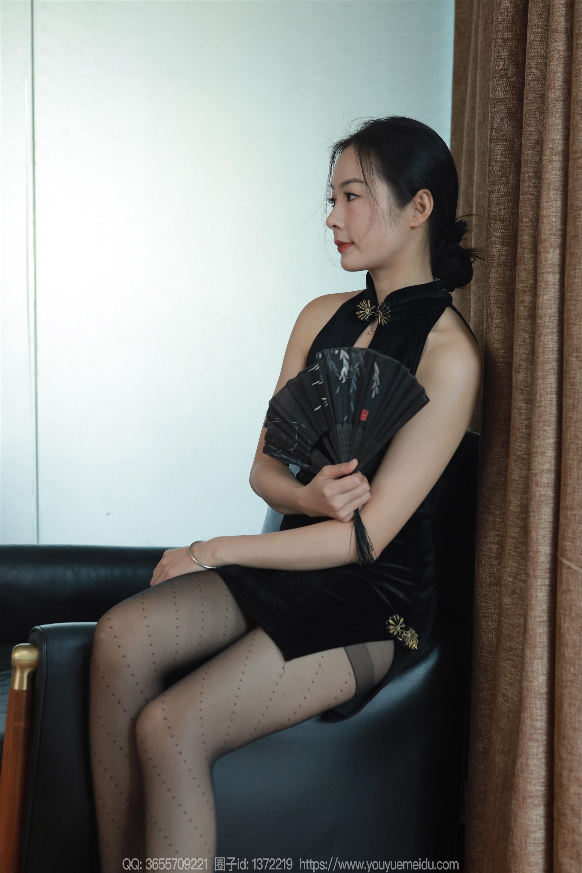 IESS异思趣向  2024.12.17 丝享家 1926 小金《黑色旗袍》